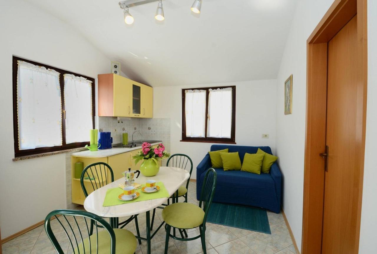 Apartments Kadum Porec Center Near The Beach Εξωτερικό φωτογραφία